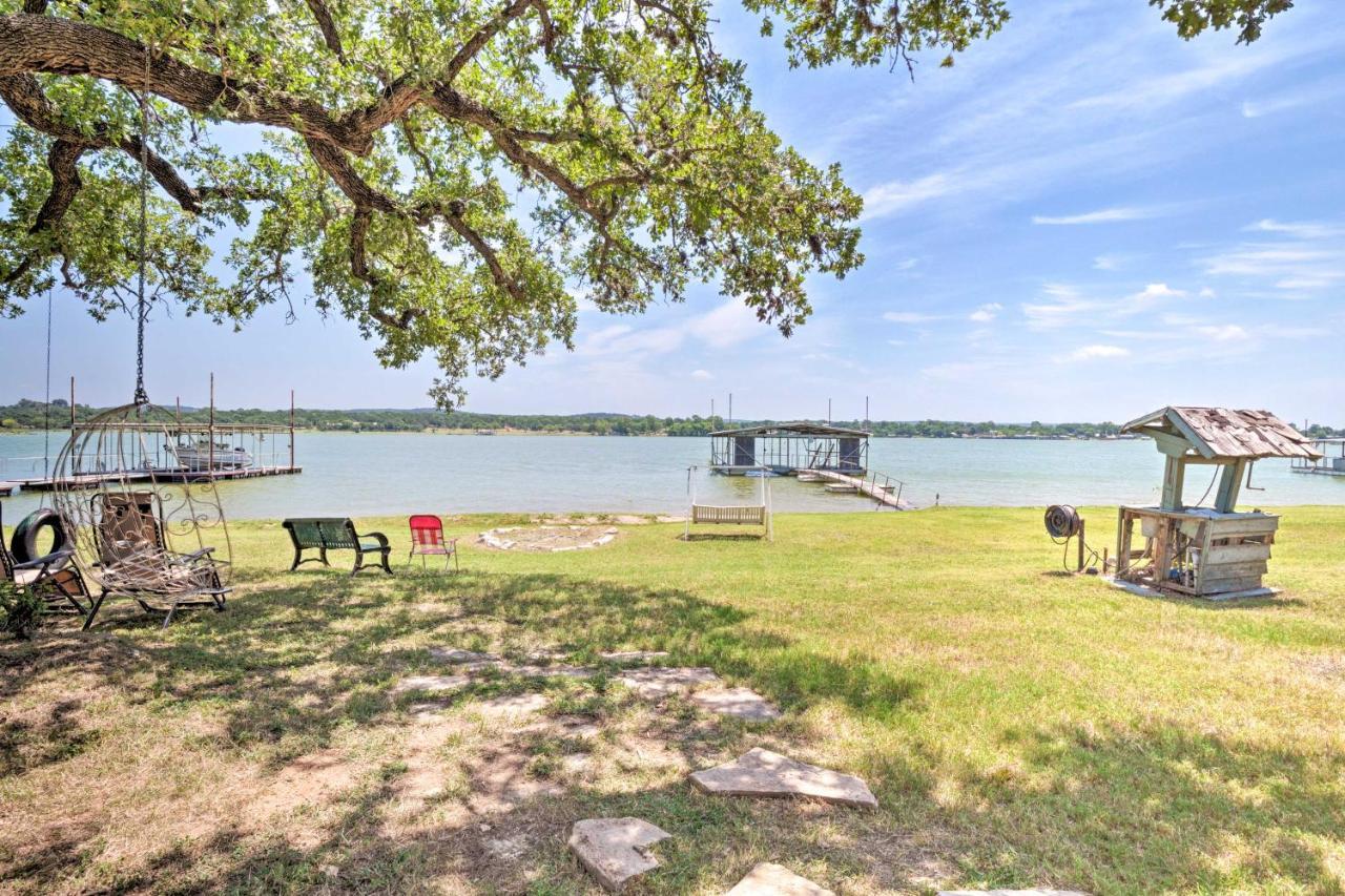 Rustic Lake Buchanan Hideaway With Game Room And Grill Tow Exterior foto